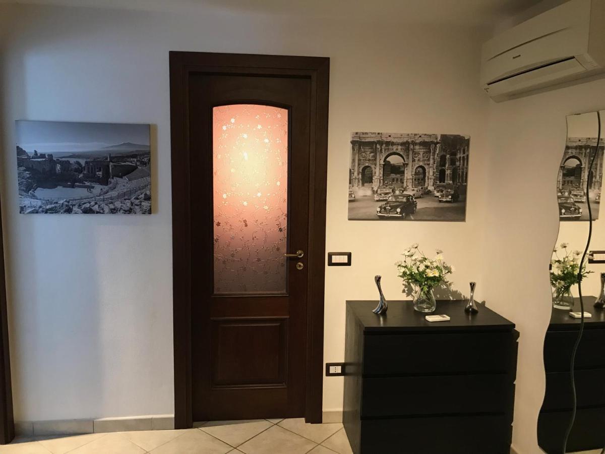 John Sea Suites Giardini Naxos Exteriér fotografie