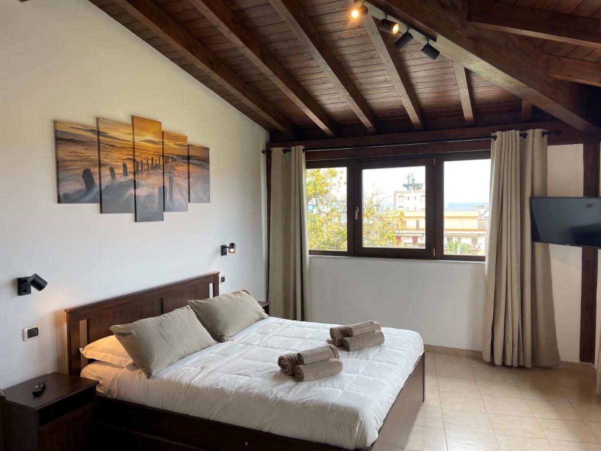John Sea Suites Giardini Naxos Exteriér fotografie