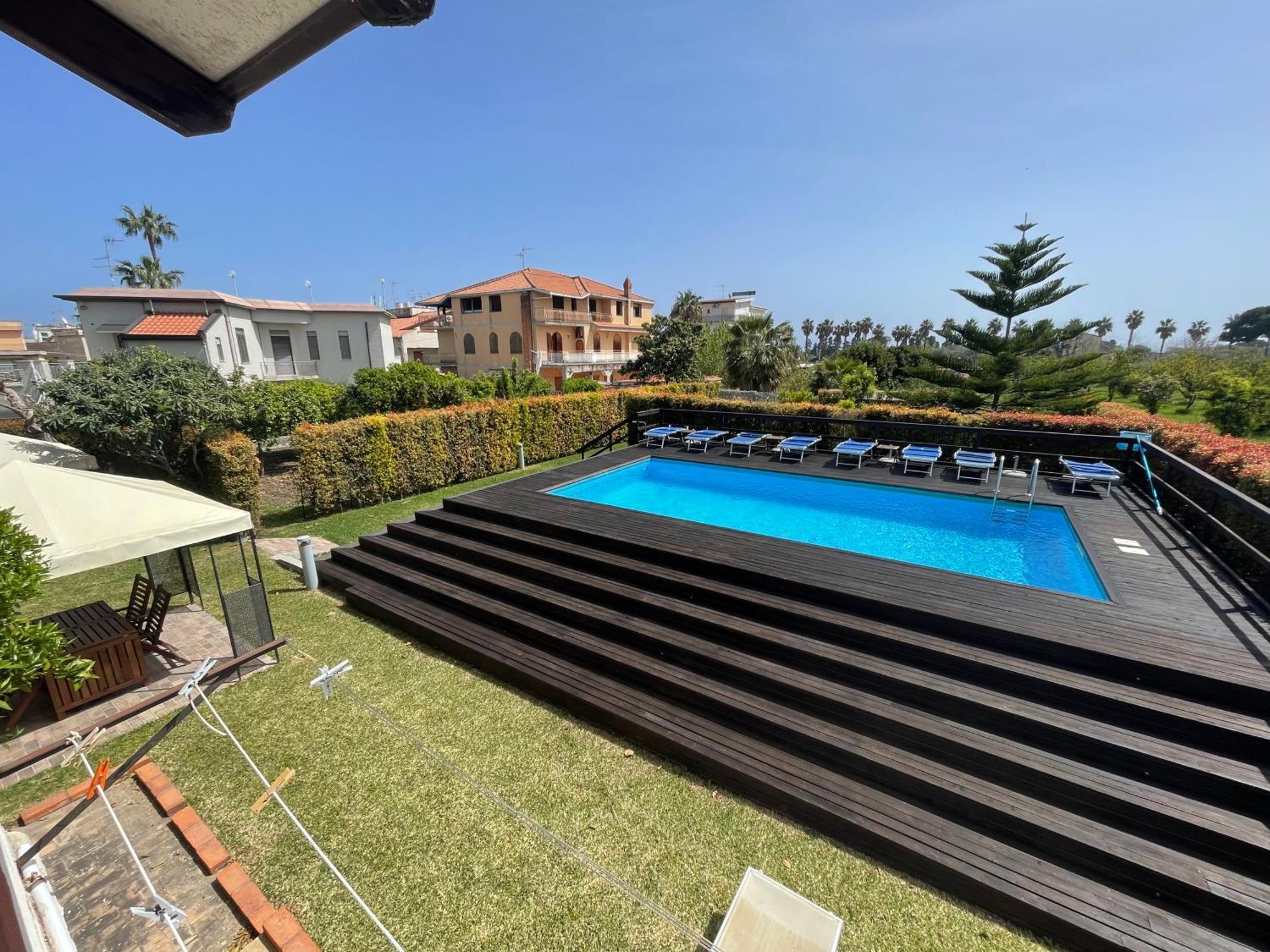 John Sea Suites Giardini Naxos Exteriér fotografie